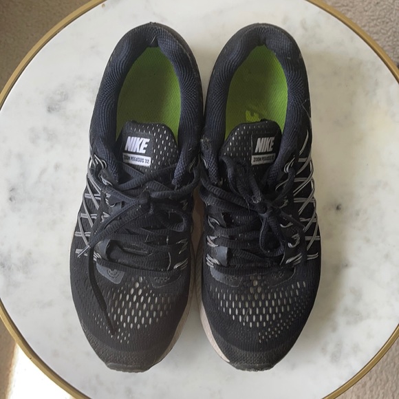 nike zoom pegasus 32 mens black